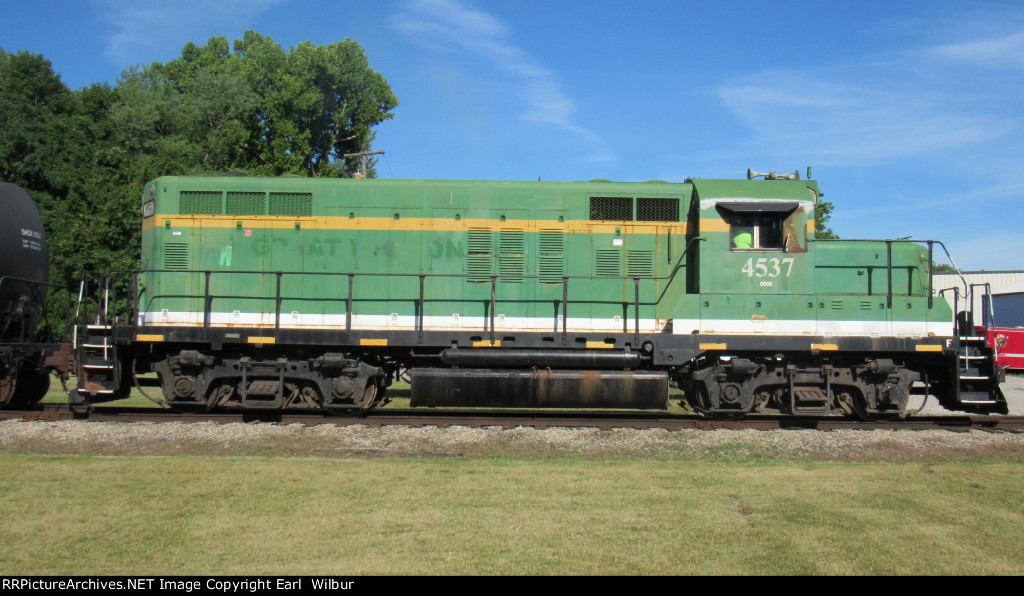 Ohio South Central Railroad (OSCR) 4537